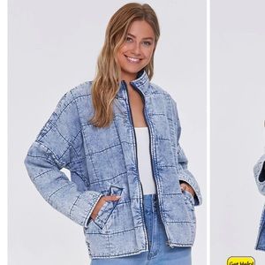 Forever 21 acid wash quilted denim jacket small S